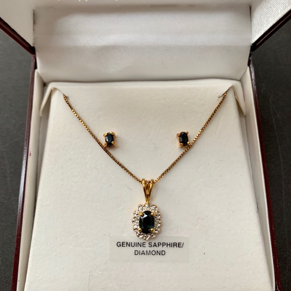 GENUINE SAPPHIRE/DIAMOND NECKLACE & EARRINGS SET